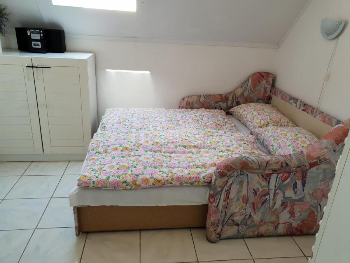 Leander Apartman Balatonlelle Exterior photo